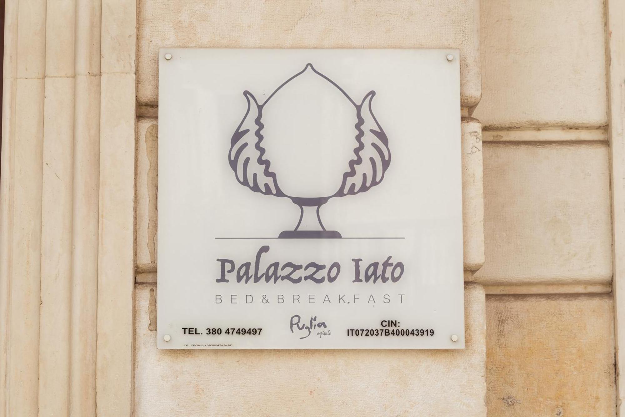 ルティリアーノPalazzo Iatoアパートメント エクステリア 写真